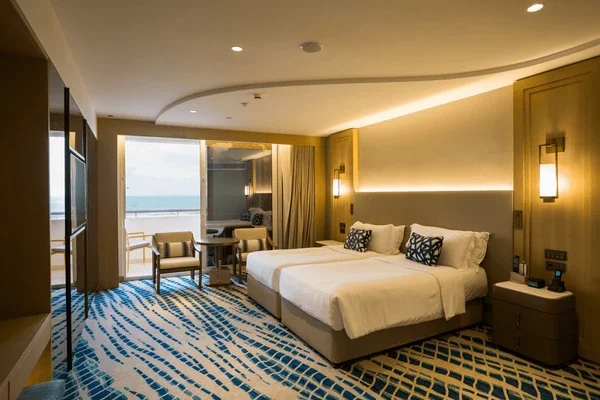hotel-room-interior-modern-seaside-600nw-1387008533